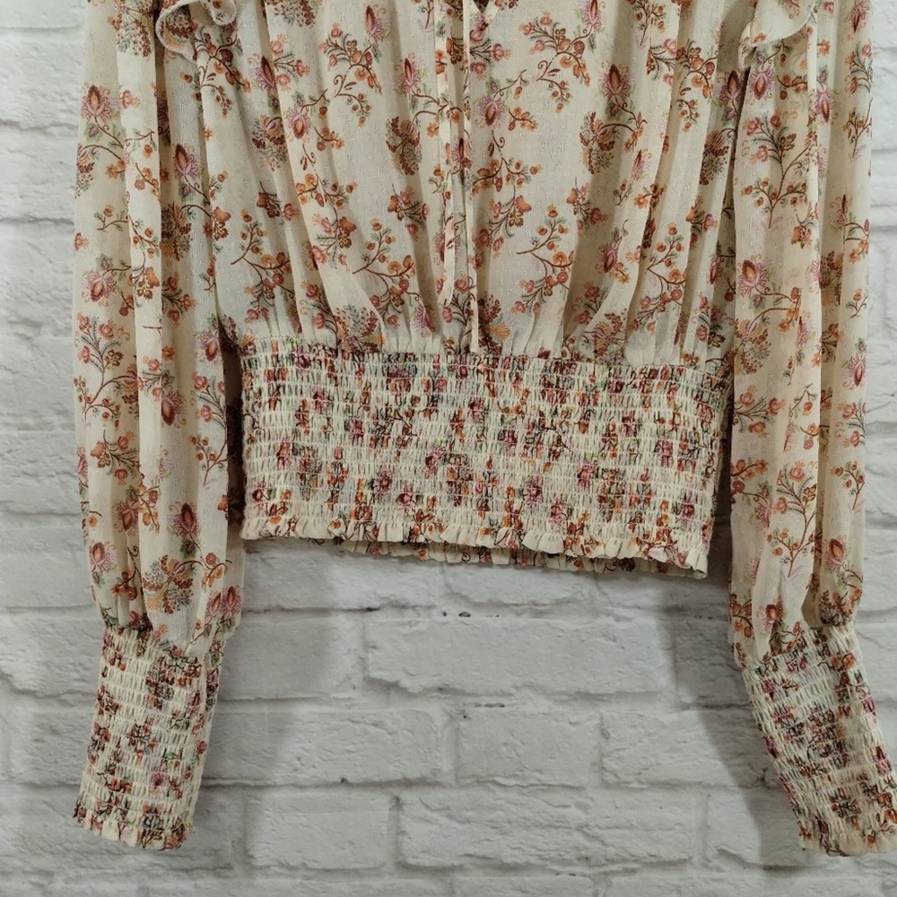 O Forever 21 Cream Wildflower Neck Tie Smocked Cropped Long Sleeve Top NWT M - Picture 9 of 13